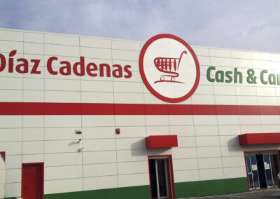 Rótulos corpóreos para Supermercados Díaz Cadenas