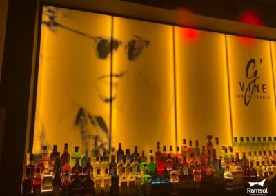 Rotulación de metacrilato con iluminación Tequila Bar (Sevilla)