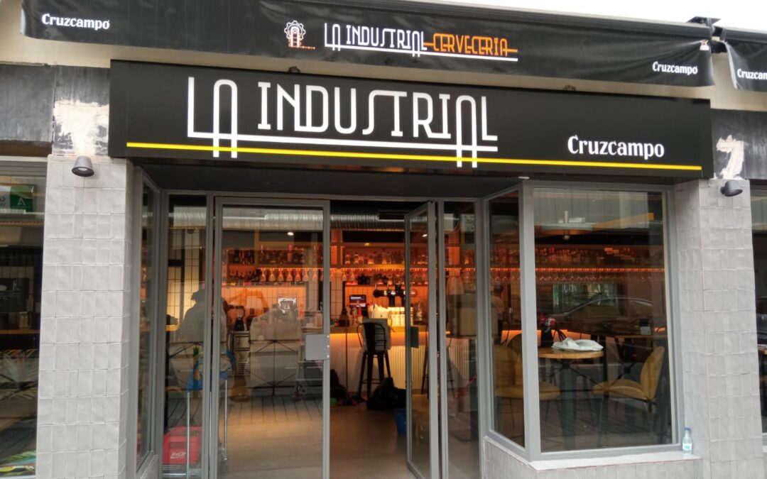 Rótulo La Industrial