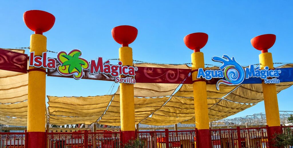 Rótulo para Isla Mágica y Agua Mágica en Sevilla Rótulo para Isla Mágica y Agua Mágica en Sevilla